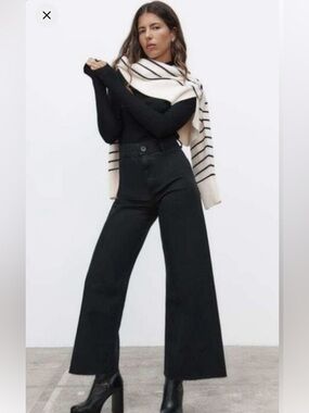 Zara Black High-Waist Wide Leg Jeans